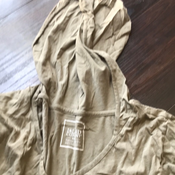 Long Sleeve Island Company Hoodie Size Small - Picture 2 of 3